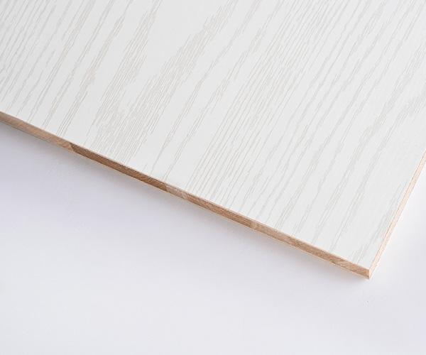 打衣柜是用木工板還是免漆板好？